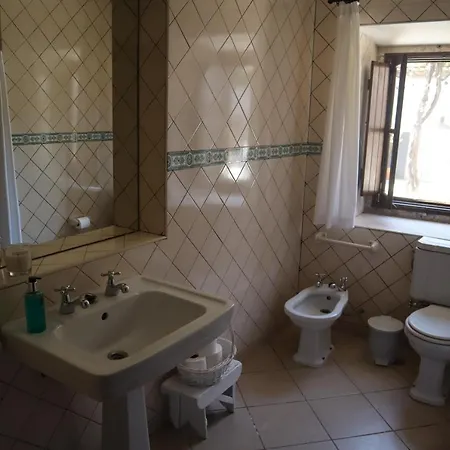 Os Bed & Breakfast 3*
